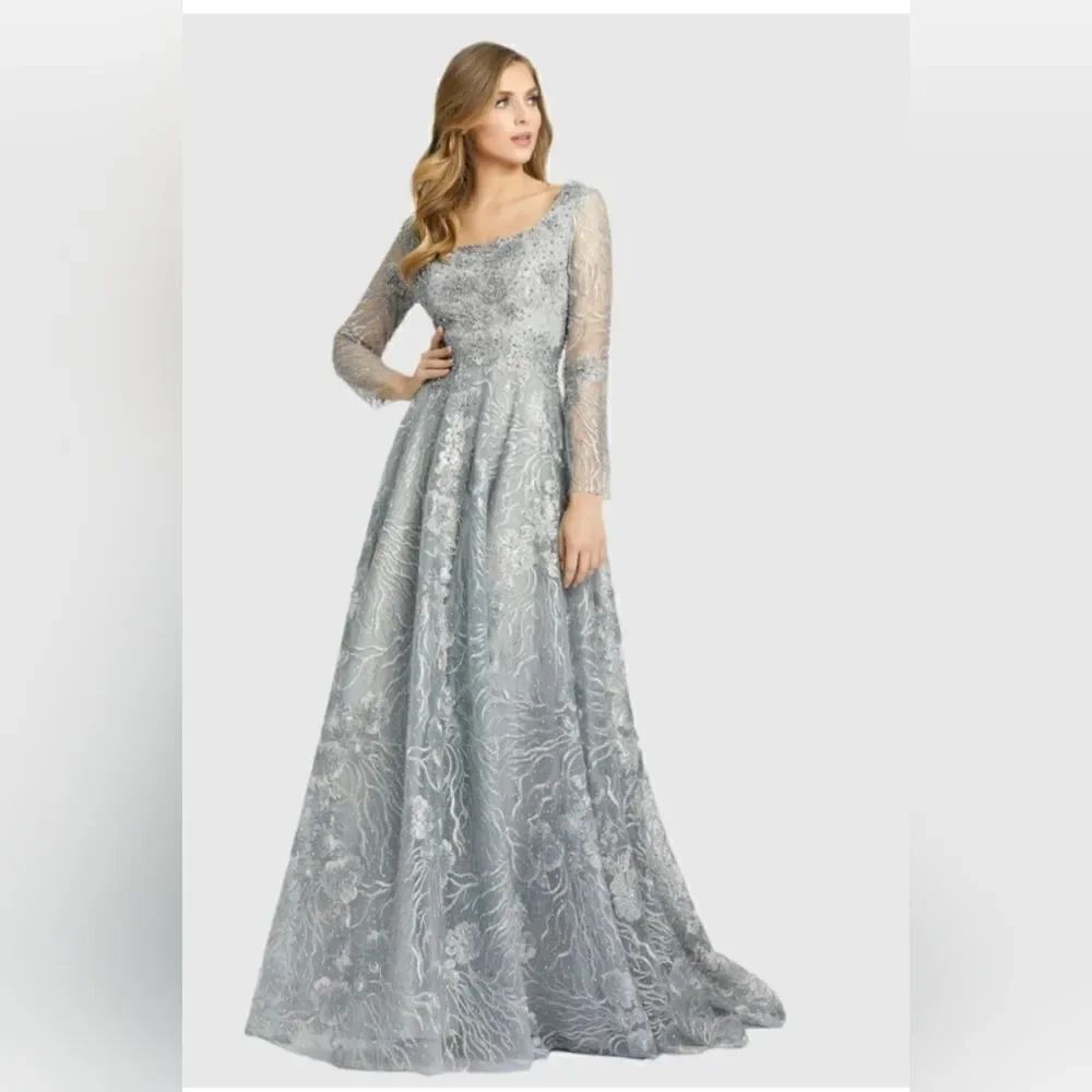 Mac Duggal 20285 Jewel Encrusted Long Sleeve Square Neck Gown NWOT sz 4 Grey